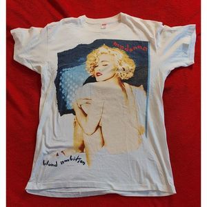 1990 Madonna Blond Ambition World Tour Tee Tshirt